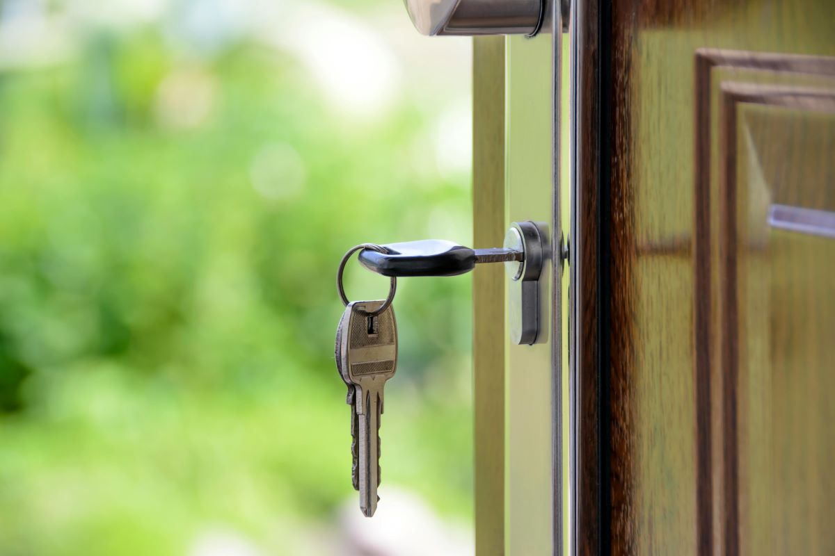 Residential locksmith